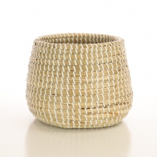 NATURAL RND SEAGRASS BASKET 17H 18T 18B 23WP