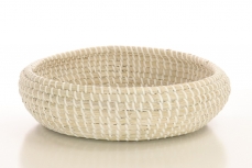 WHITEWASHED RND SEAGRASS BASKET 10H 30T 28B 34WP